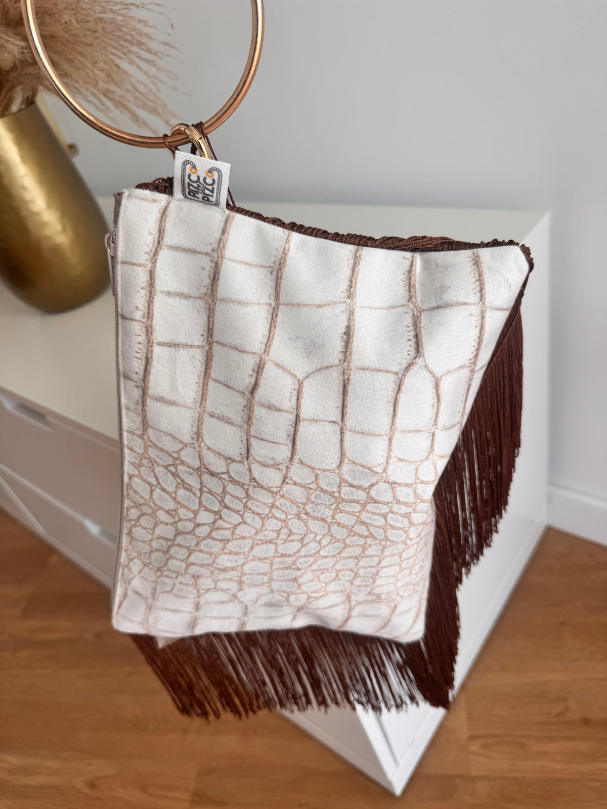 Bolso Plano Flecos