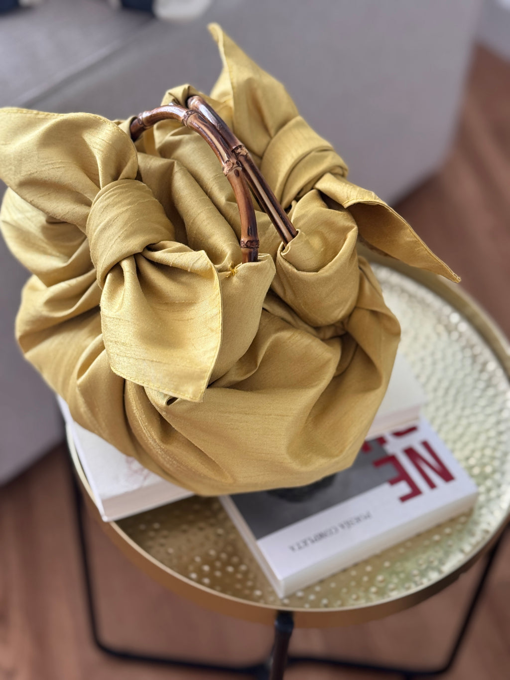 Bolso Nudo Japonés Mostaza