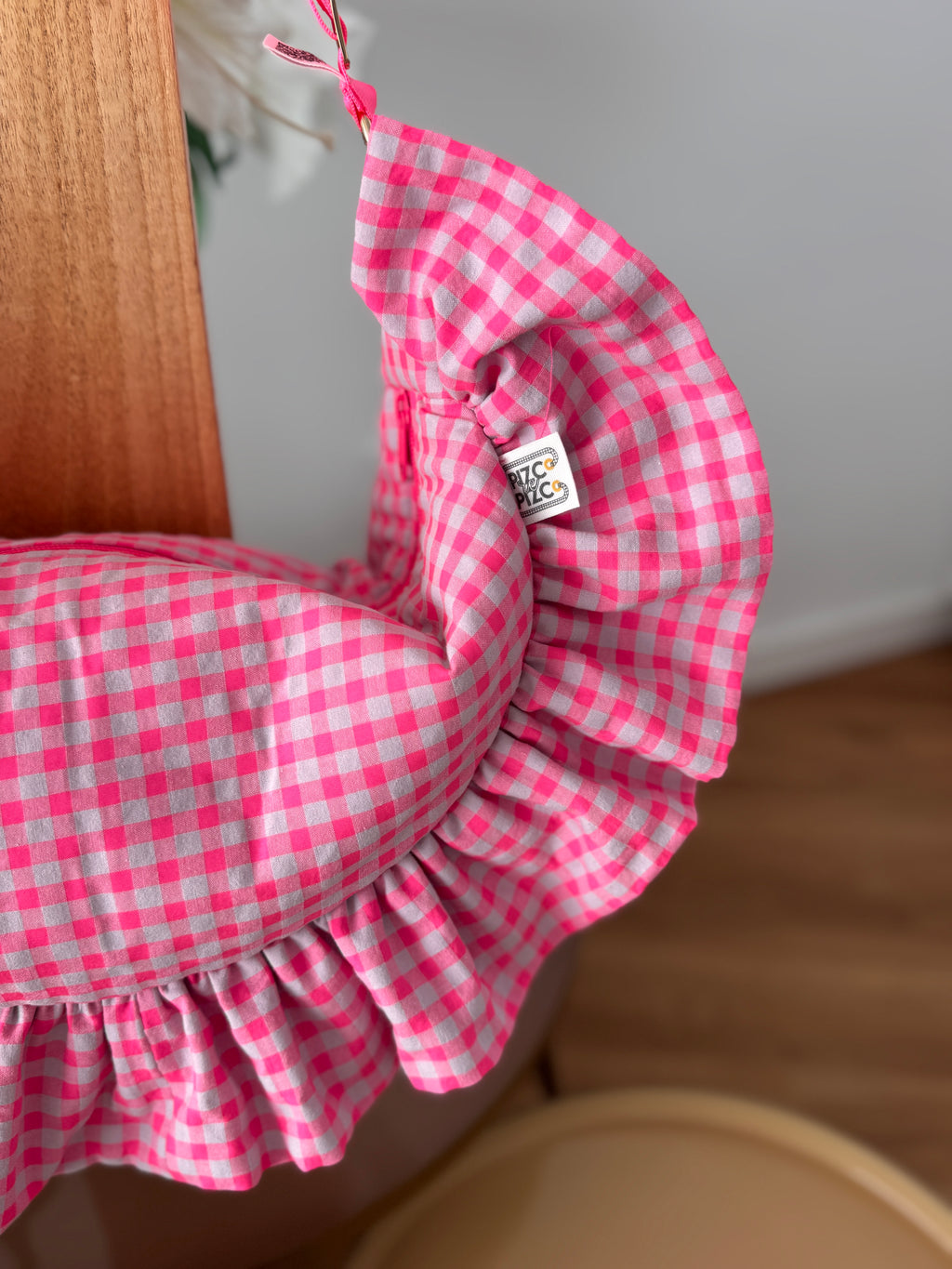 Bolso Volantina Flúor Rosa