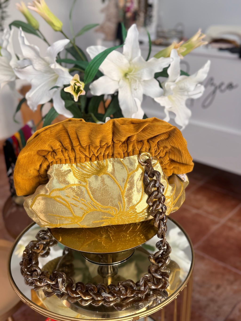 Bolso Baguette Dorado