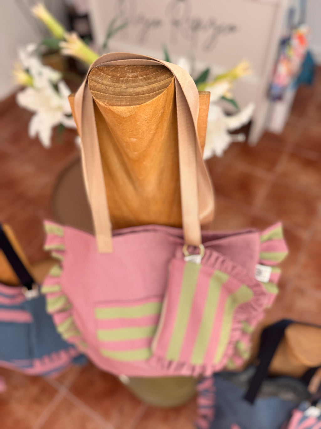 Gingham Beige Tote Bag